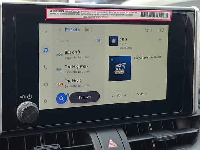 Used 2023 Toyota RAV4 SE image 22