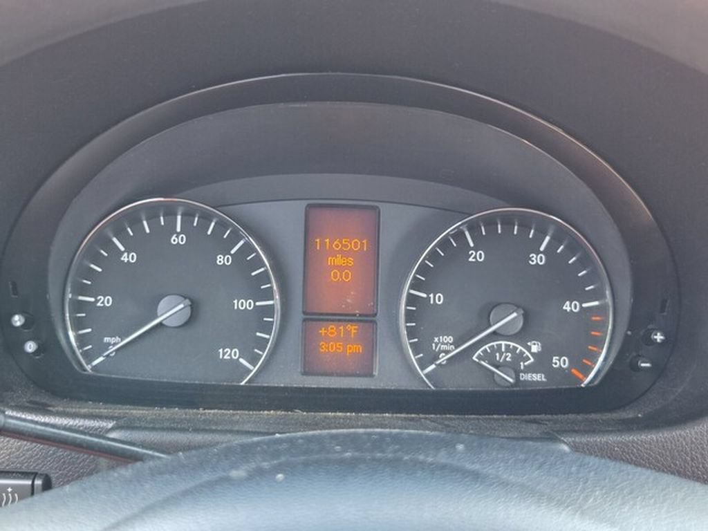 Used 2016 Mercedes-Benz Sprinter 2500 image 9