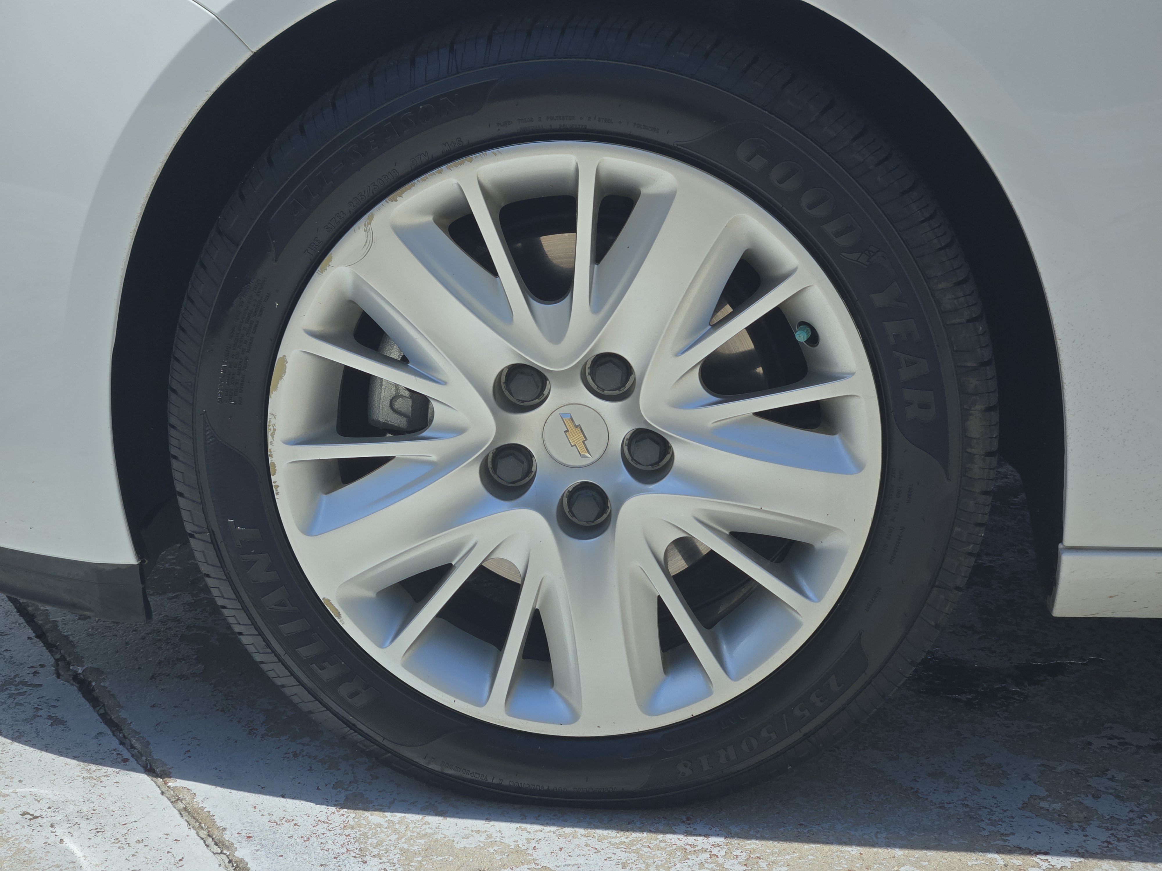 Used 2019 Chevrolet Impala LS FWD image 13
