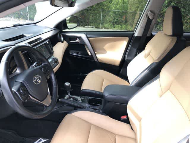 Used 2017 Toyota RAV4 Limited AWD/4WD image 20