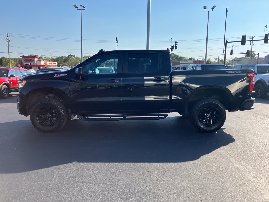 Used 2022 Chevrolet Silverado 1500 LT Trail Boss w/ LT Trail Boss Premium Package image 6