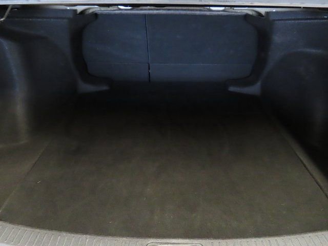 Used 2024 Toyota Corolla LE image 28