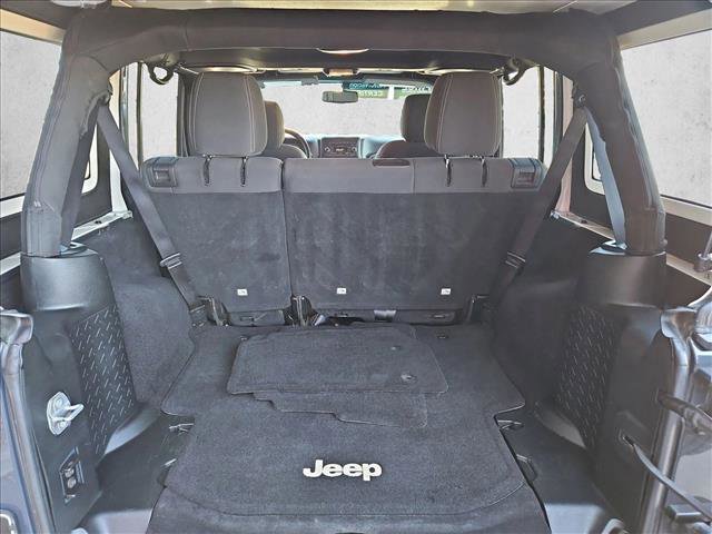 Used 2017 Jeep Wrangler Unlimited Sahara w/ Connectivity Group image 6