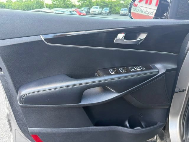 Used 2019 Kia Sorento FWD w/ Option Group 020 image 11