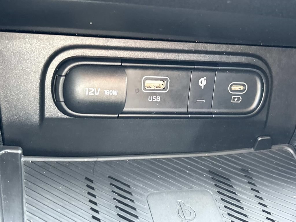 Used 2023 Kia Sportage EX AWD/4WD image 35