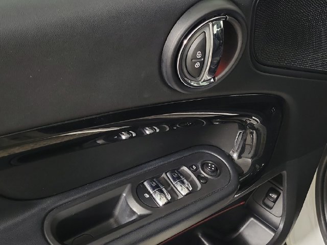 Used 2024 MINI Cooper Countryman S FWD image 23