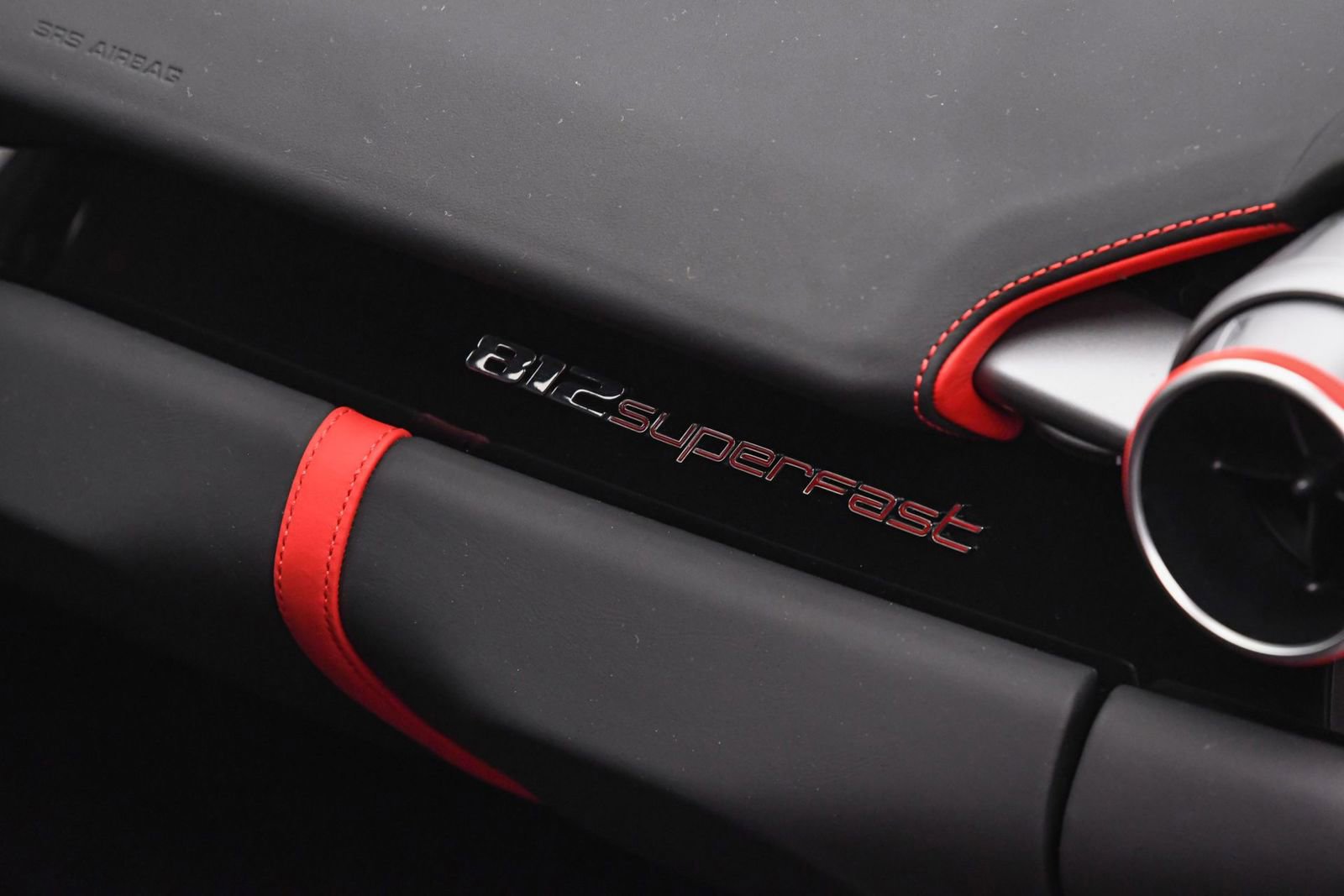 Used 2018 Ferrari 812 Superfast RWD image 41