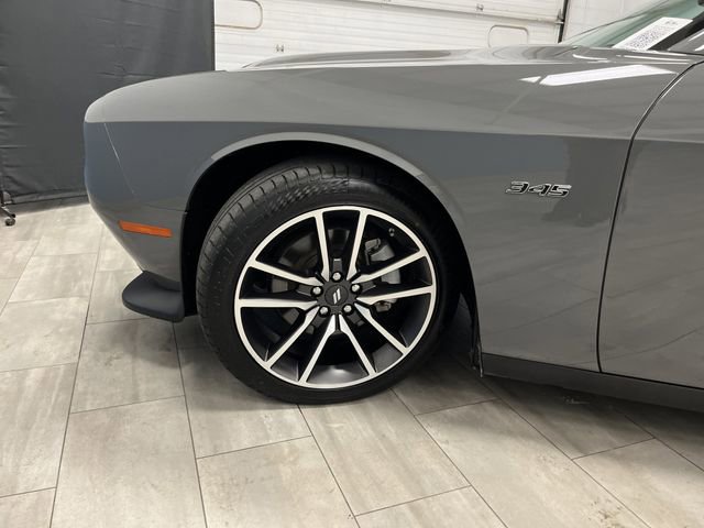 Used 2023 Dodge Challenger R/T image 35