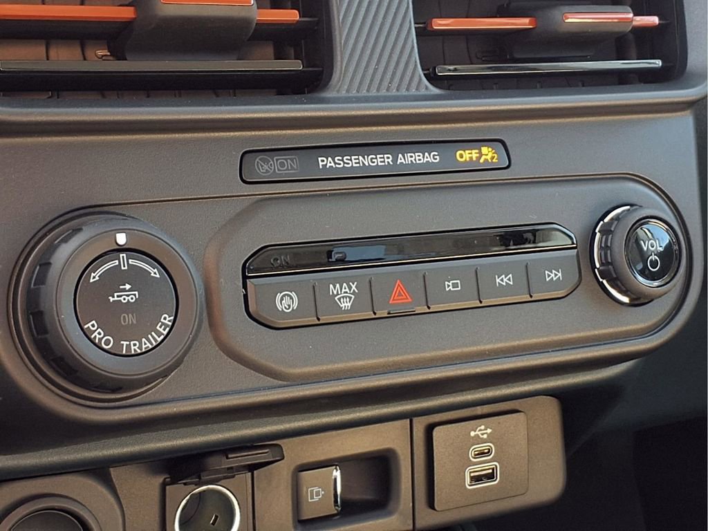 New 2026 Ford Maverick Lariat w/ 4K Tow Package image 9