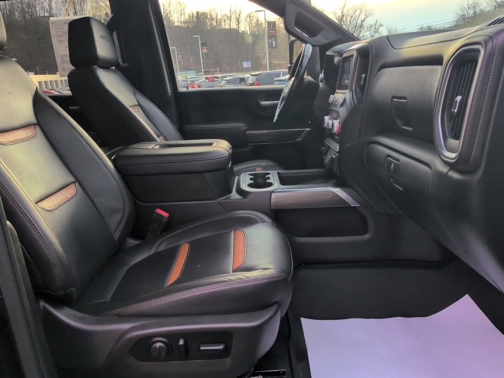 Used 2020 GMC Sierra 2500 AT4 w/ AT4 Premium Package image 17