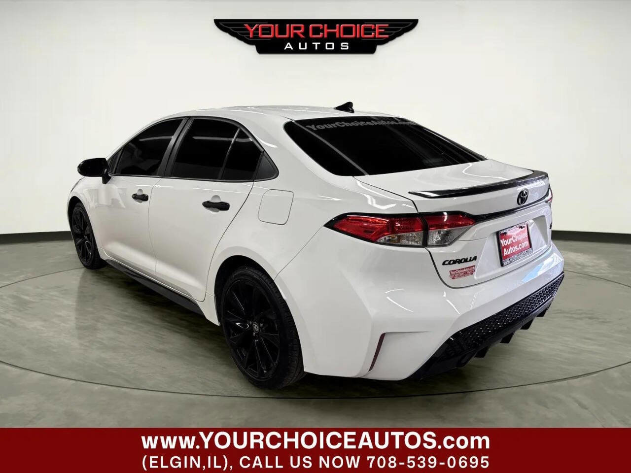 Used 2022 Toyota Corolla SE FWD image 3
