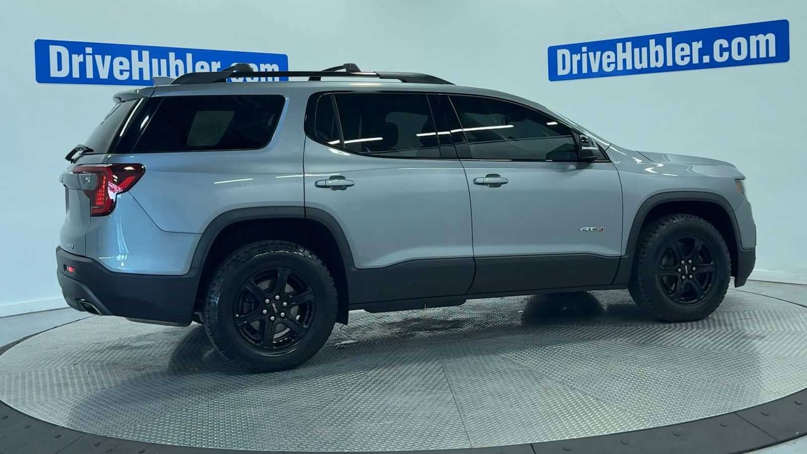 Used 2023 GMC Acadia AT4 w/ Preferred Package AWD/4WD image 6