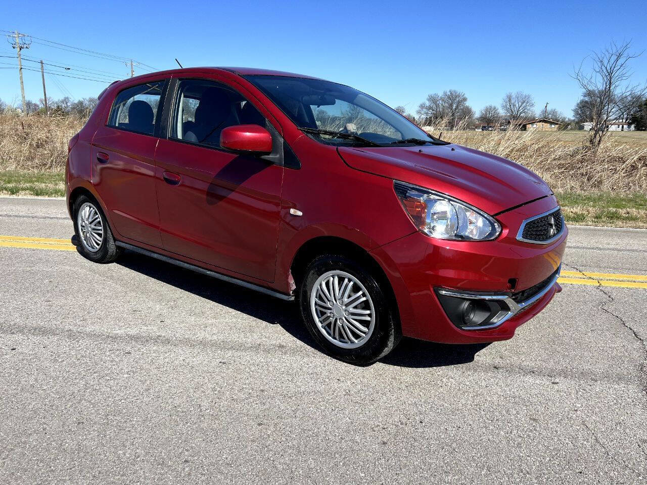 Used 2017 Mitsubishi Mirage ES image 2