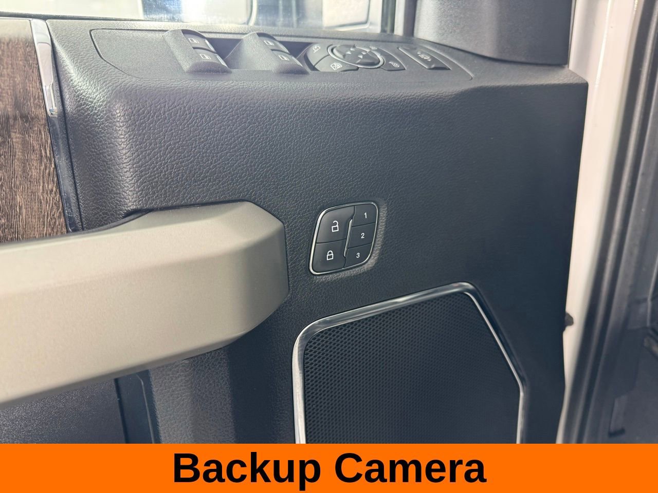 Used 2019 Ford F350 Lariat w/ Lariat Ultimate Package image 12