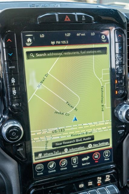 Used 2020 RAM 2500 Laramie w/ Night Edition image 28