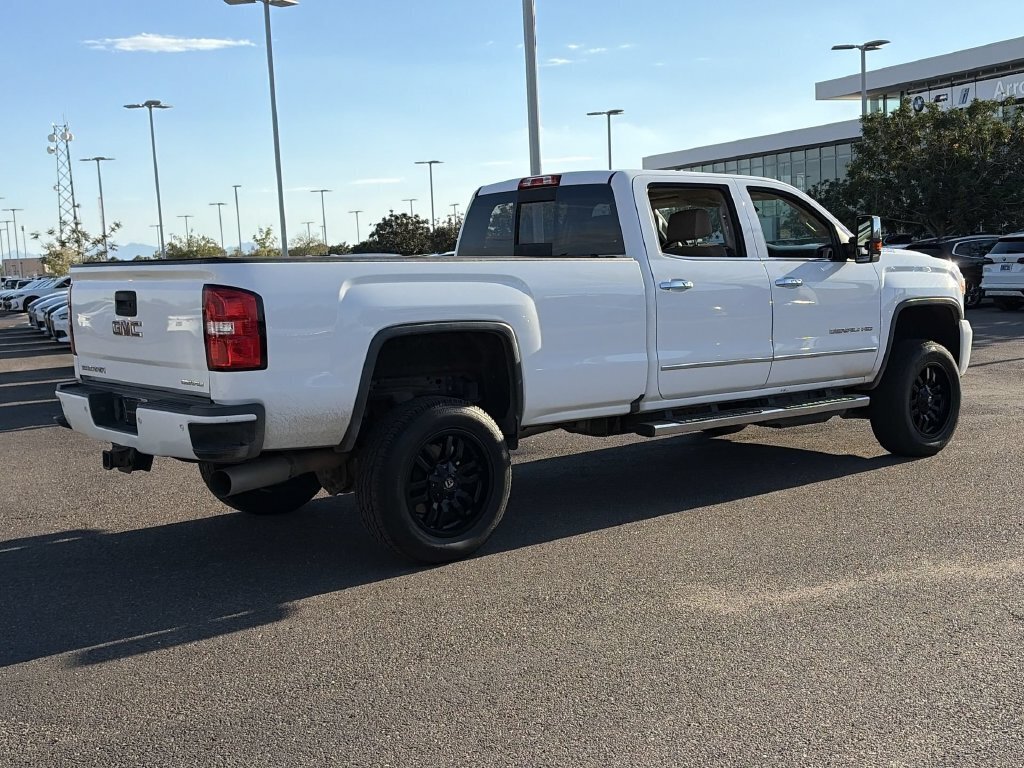Used 2017 GMC Sierra 3500 Denali w/ Duramax Plus Package AWD/4WD image 7
