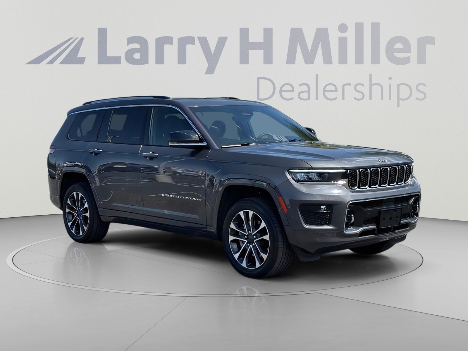 Used 2023 Jeep Grand Cherokee L Overland AWD/4WD image 7