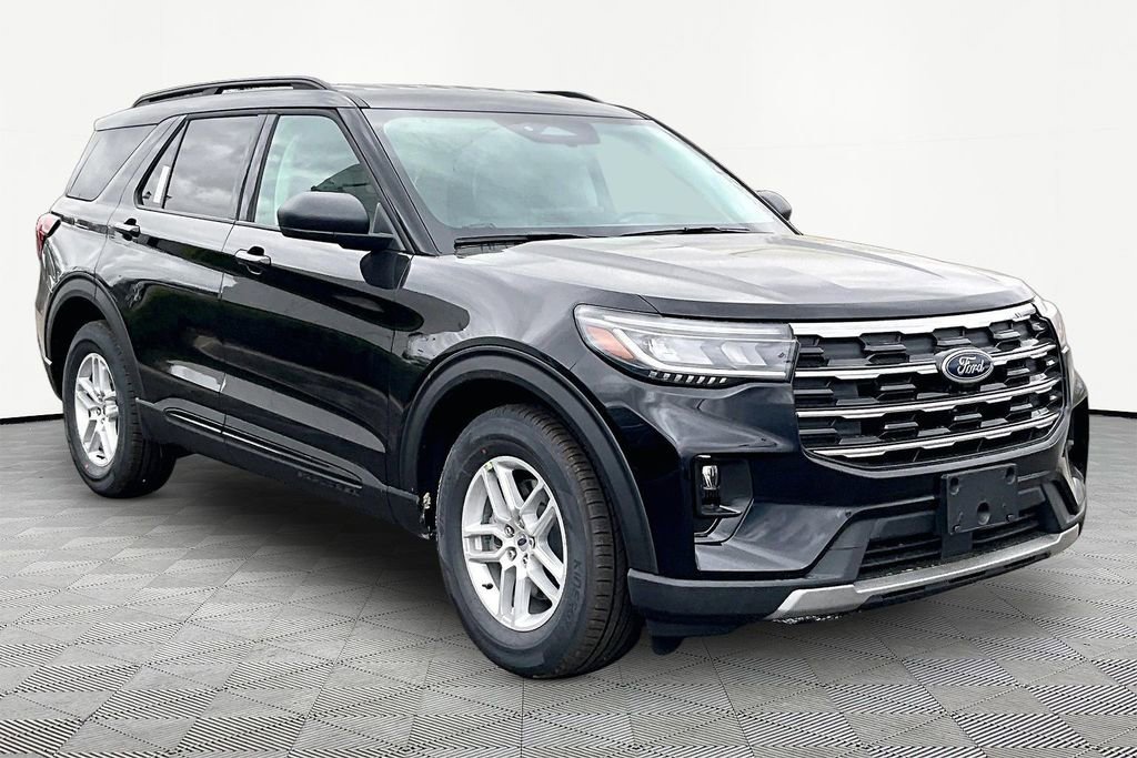 New 2026 Ford Explorer Active w/ Active Comfort Package