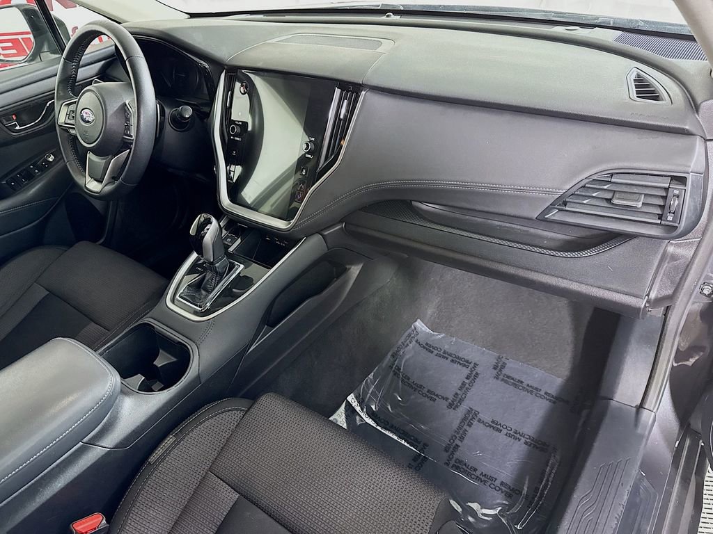 Used 2020 Subaru Outback Premium image 29