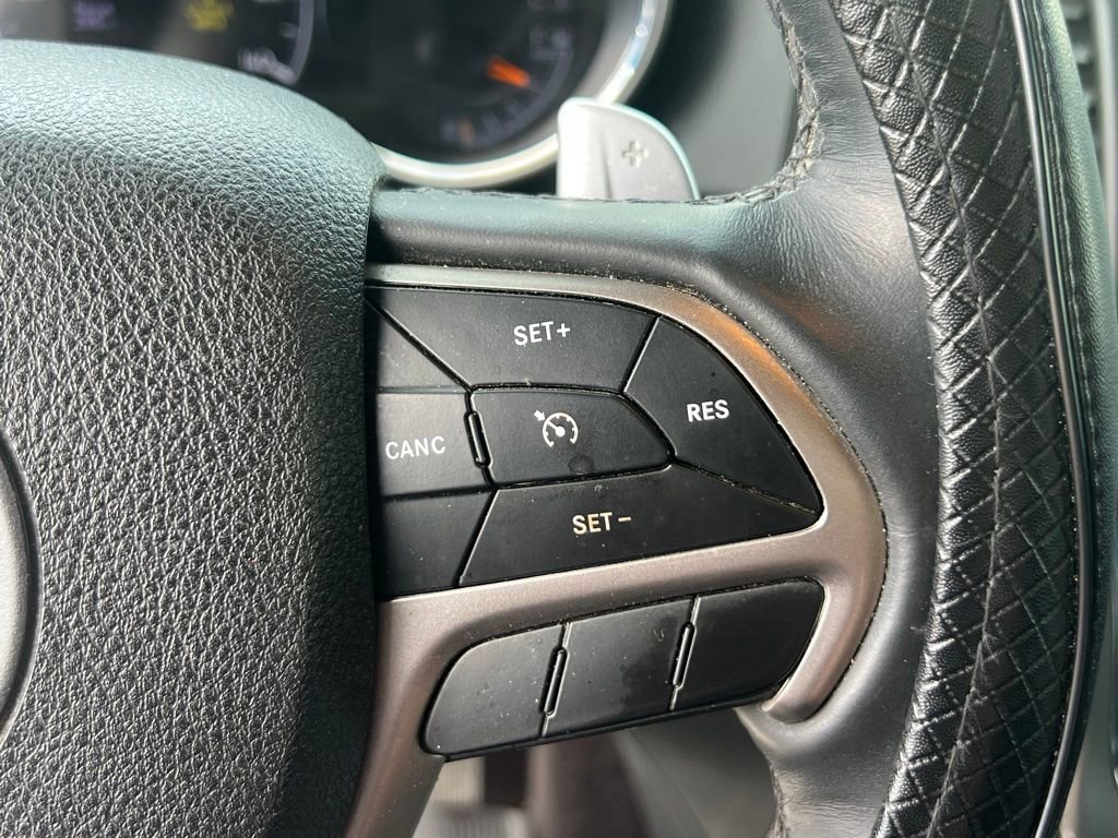 Used 2018 Jeep Grand Cherokee Limited AWD/4WD image 32