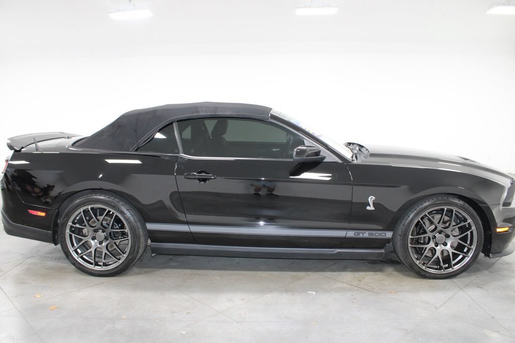 Used 2012 Ford Mustang Shelby GT500 w/ SVT Performance Pkg RWD image 12