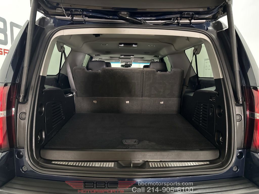 Used 2019 Chevrolet Suburban LT image 14