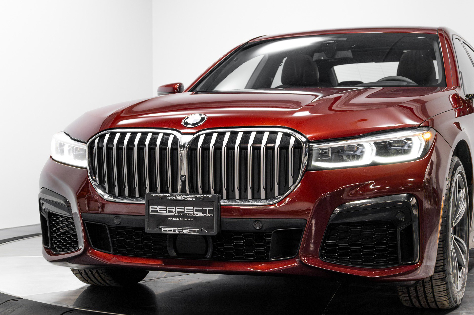 Used 2020 BMW 750i xDrive w/ Executive Package image 70