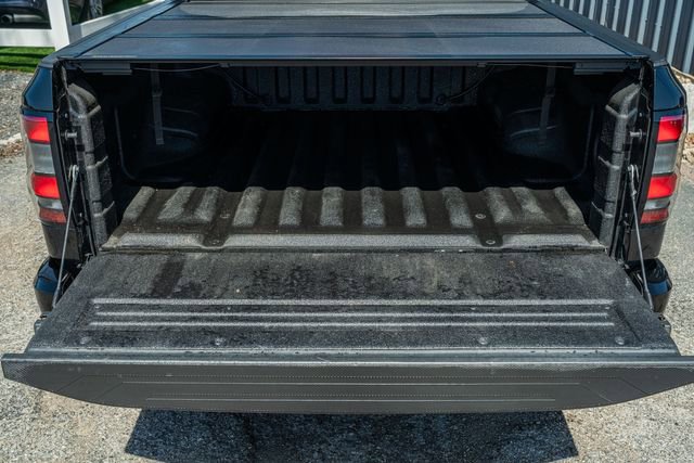 Used 2022 Nissan Frontier SV image 14