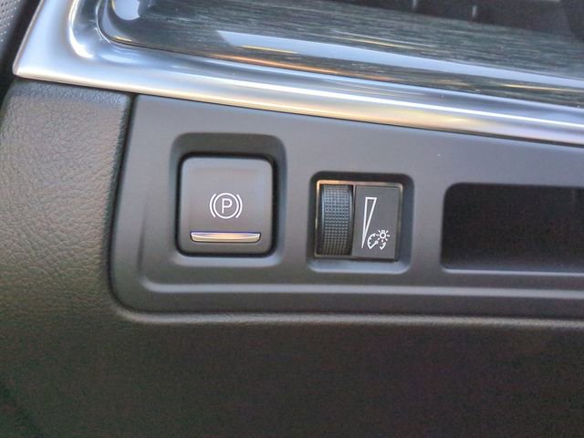 Used 2023 Cadillac XT5 Premium Luxury AWD/4WD image 21