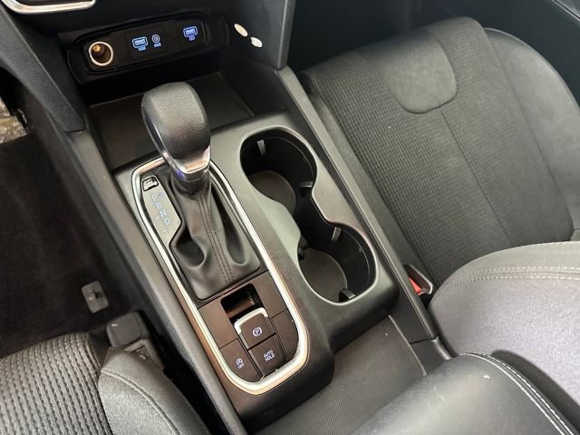 Used 2019 Hyundai Santa Fe SE FWD image 19
