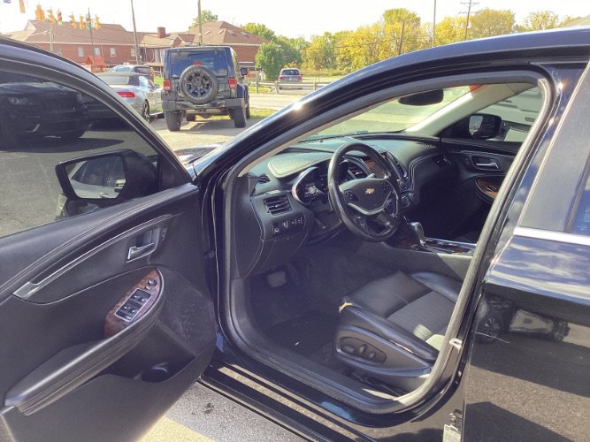 Used 2014 Chevrolet Impala LT w/ Convenience Package image 6