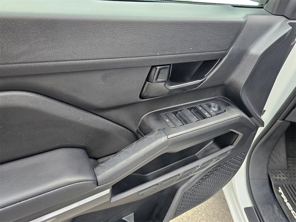 Used 2025 Toyota Tacoma SR5 image 19