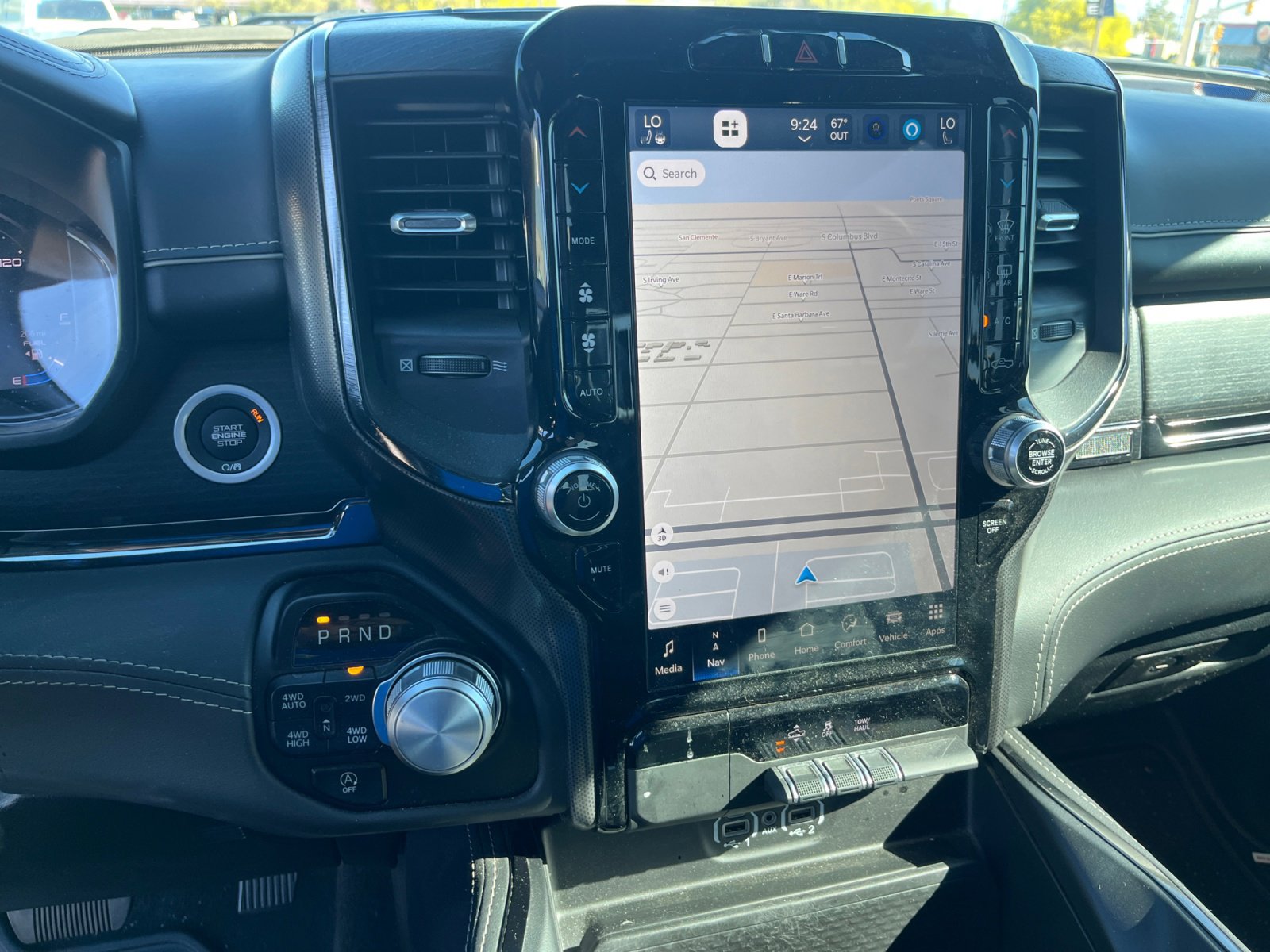 Used 2024 RAM 1500 Limited w/ Night Edition image 28