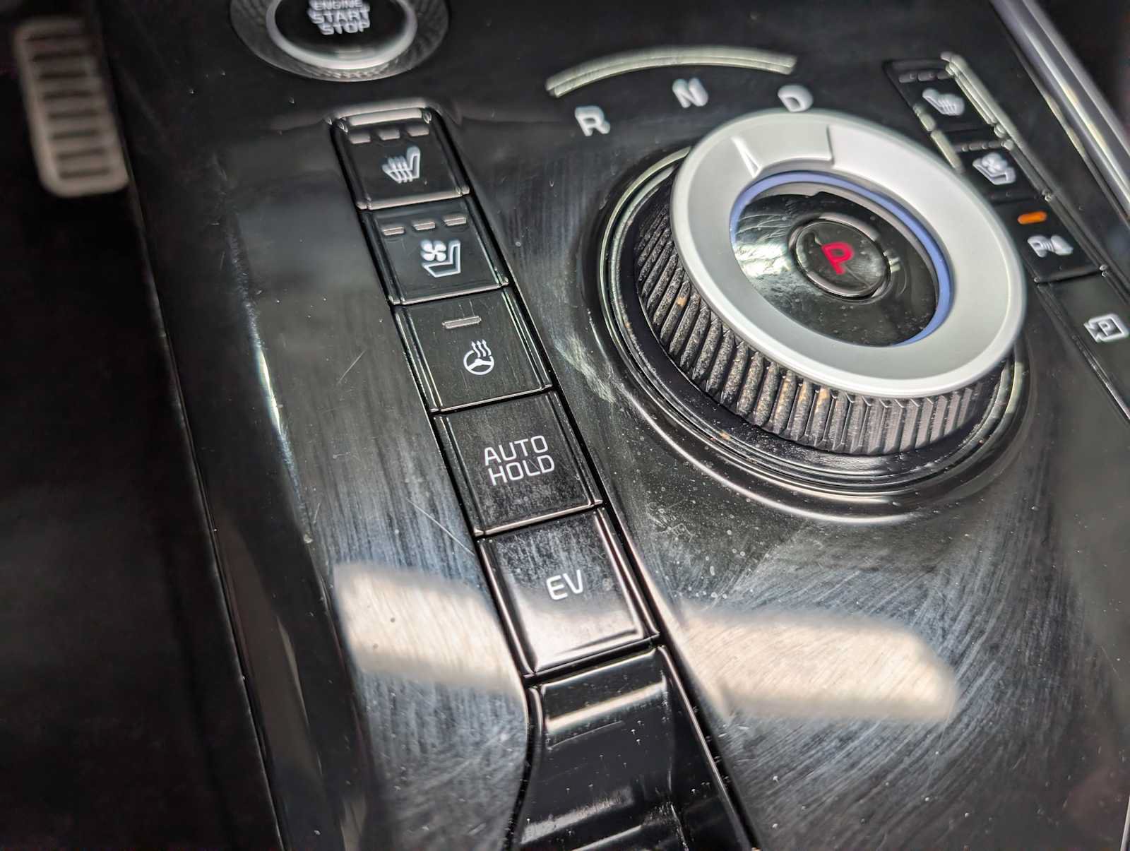 Certified 2023 Kia Niro SX Touring FWD image 32