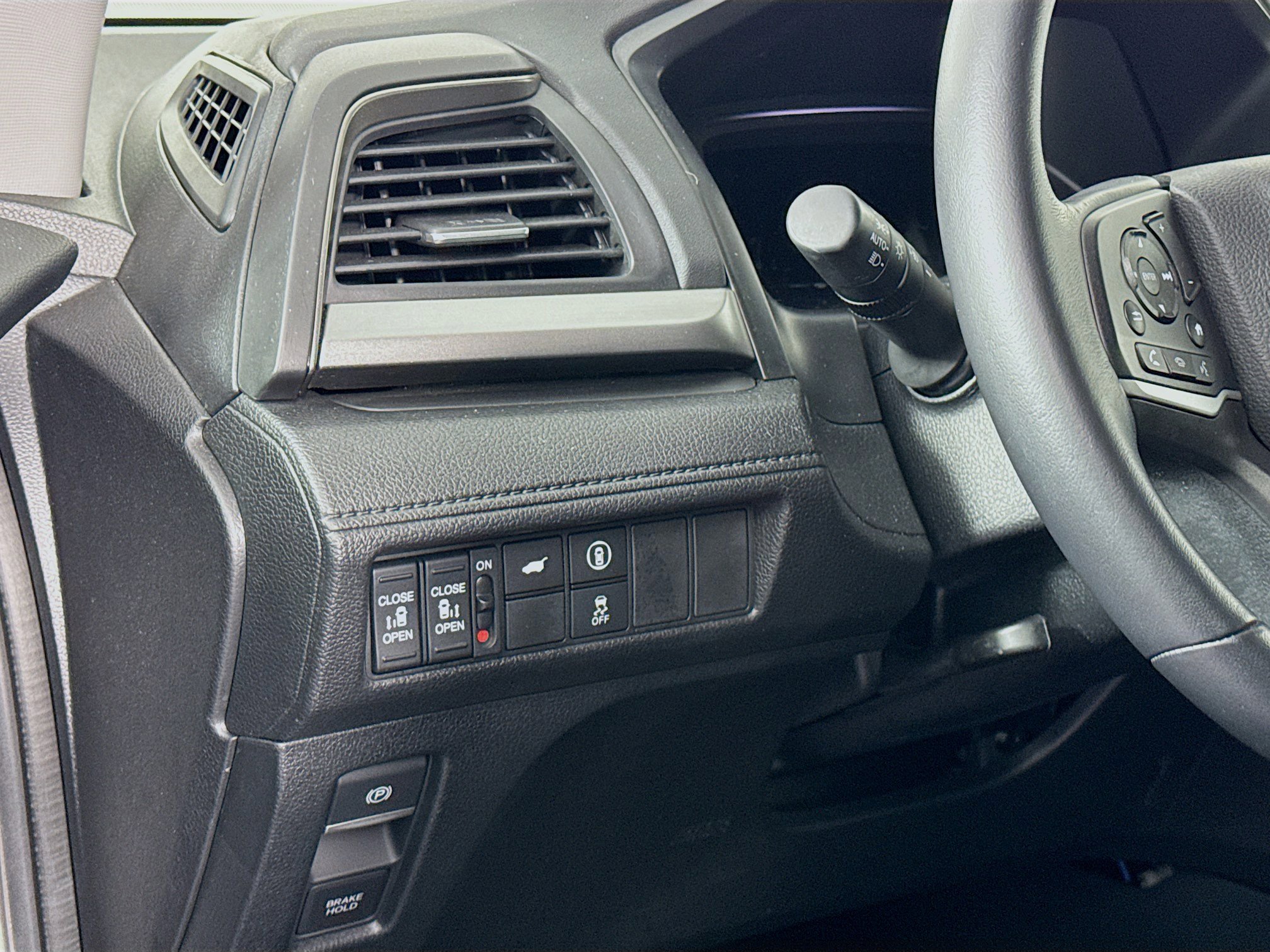 Certified 2023 Honda Odyssey EX-L image 10