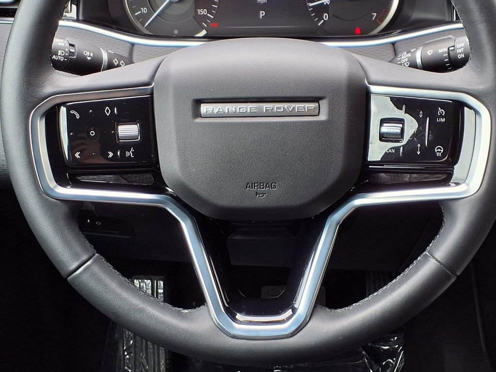 Used 2023 Land Rover Range Rover Evoque S image 14