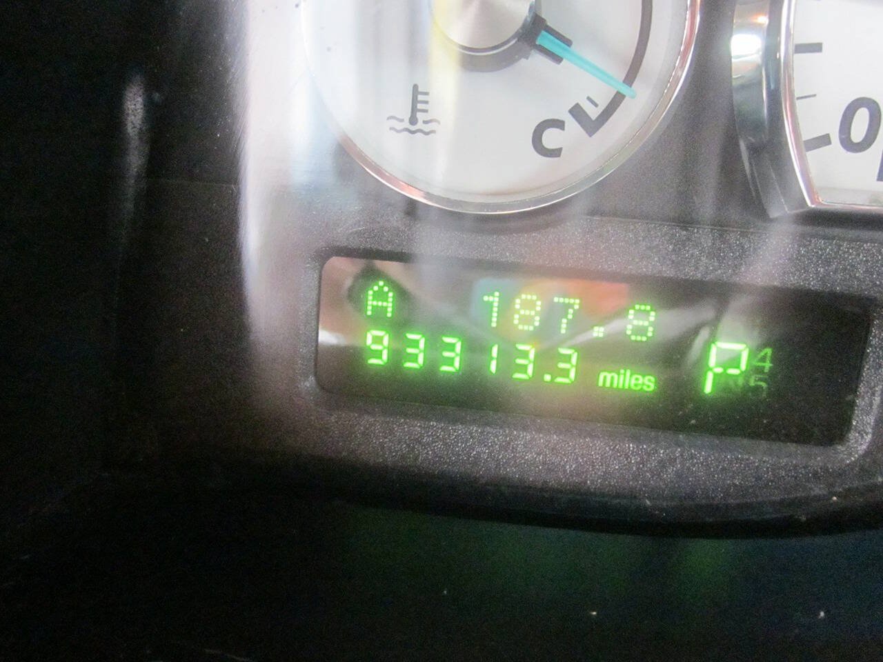 Used 2004 Ford Thunderbird RWD image 26