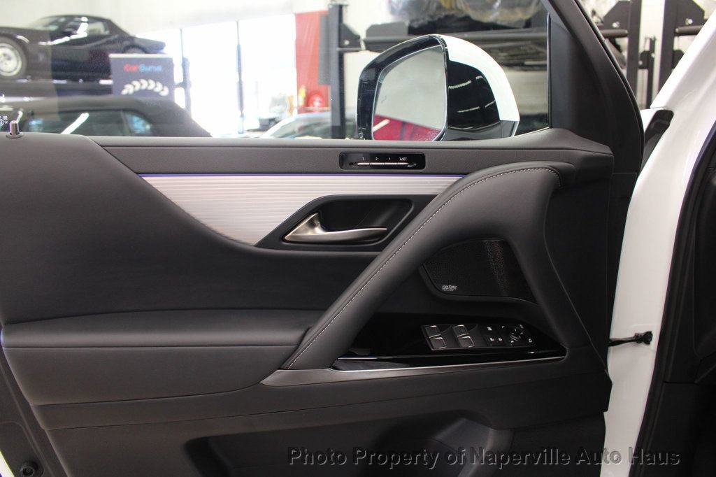 Used 2024 Lexus LX 600 F Sport AWD/4WD image 10