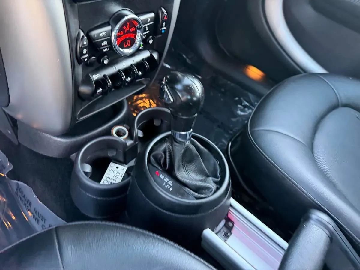 Used 2015 MINI Cooper Countryman FWD image 14
