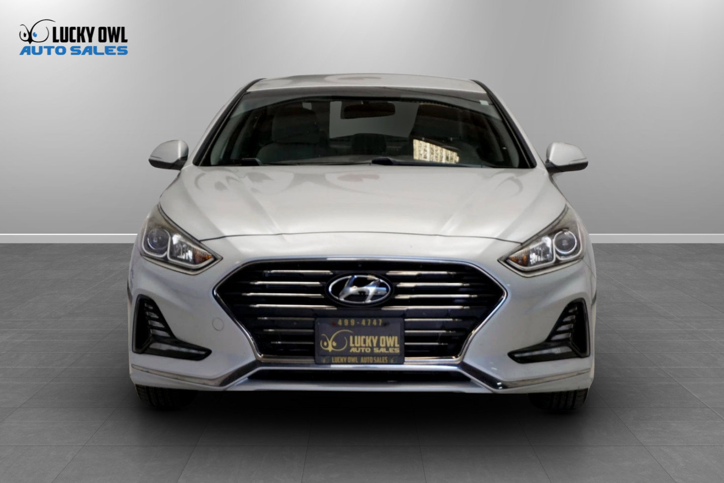 Used 2018 Hyundai Sonata SE FWD image 2