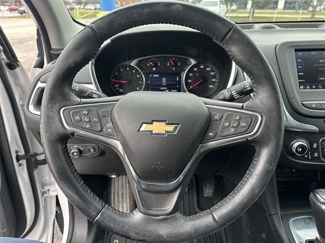 Used 2020 Chevrolet Equinox LT w/ Driver Convenience Package image 11