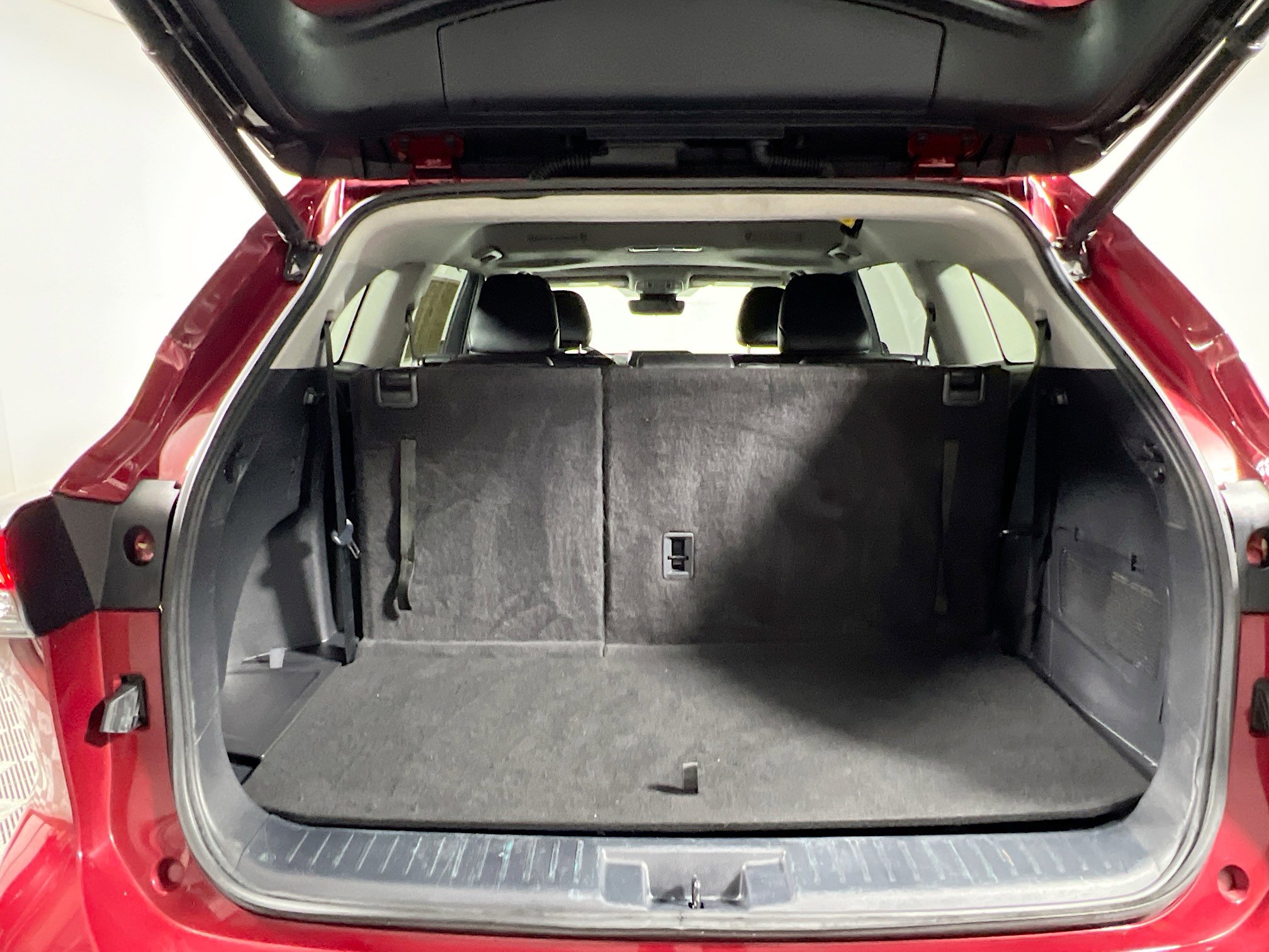 Used 2023 Toyota Highlander XLE image 33