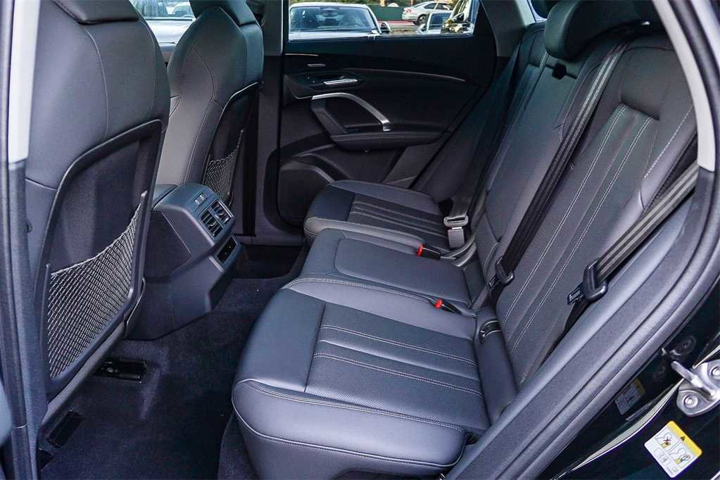 New 2025 Audi Q5 Premium Plus image 21