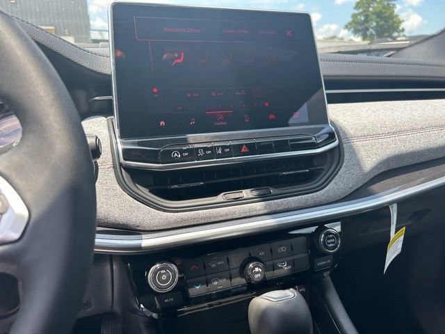 New 2024 Jeep Compass Latitude w/ Sun and Sound Group image 29