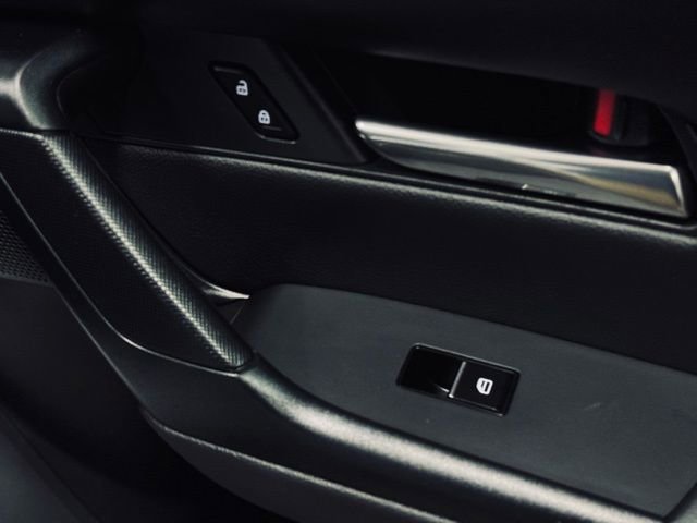 Used 2025 MAZDA CX-50 AWD 2.5 S w/ Premium Plus Pkg image 16