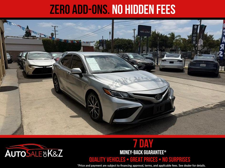 Used 2021 Toyota Camry SE FWD image 9