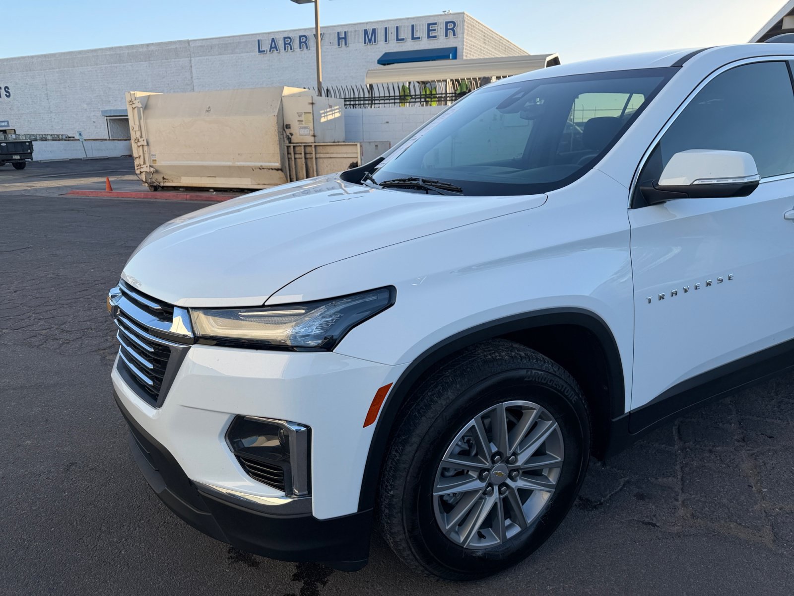 Used 2022 Chevrolet Traverse LT FWD image 10