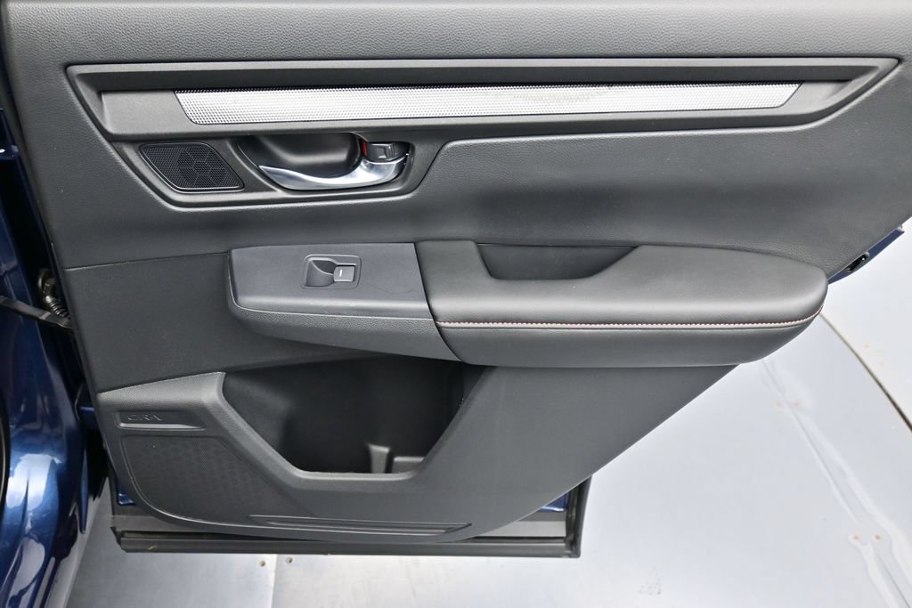 Certified 2026 Honda CR-V Sport-L image 31