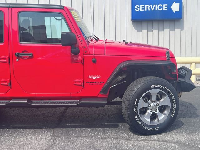 Used 2016 Jeep Wrangler Unlimited Sahara w/ Connectivity Group image 16