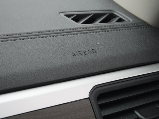 Used 2021 Volkswagen Atlas SE w/ Panoramic Sunroof Package image 28